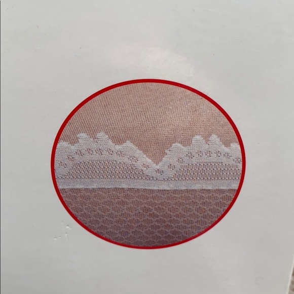 Vintage design stocking/tights with lace design - Picture 6 of 7